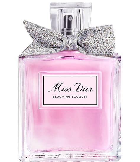 what does the miss dior perfume smell like|dior blooming bouquet vs absolutely.